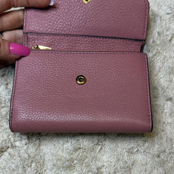 Tory Burch Kira Mauve Pebbled Leather Medium Flap Wallet - Picture 7 of 11